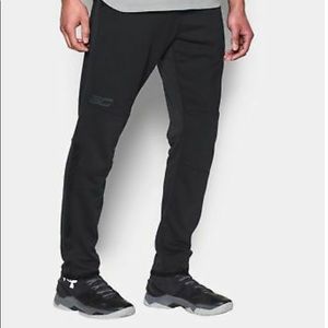 UA STEPHEN CURRY PANTS
